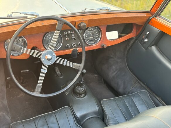 1962 Morgan Plus 4, серебристый, 7200000 рублей - вид 6