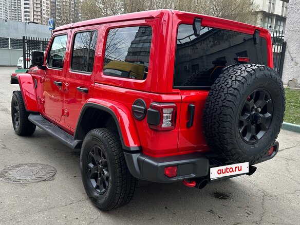 2022 Jeep Wrangler IV (JL), красный, 7000000 рублей - вид 4