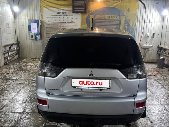 2007 Mitsubishi Outlander II, серый, 1100000 рублей - вид 9