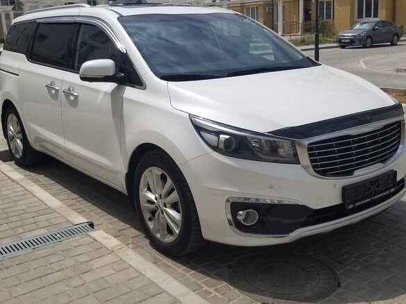 2017 Kia Carnival III, белый
