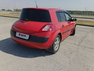 2004 Renault Megane II, красный, 200000 рублей, вид 4