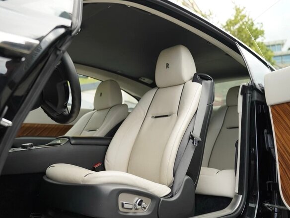 2014 Rolls-Royce Wraith, чёрный, 12950000 рублей - вид 31