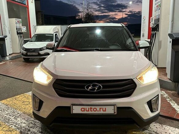 2018 Hyundai Creta I, белый, 1550000 рублей - вид 2