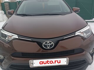 2017 Toyota RAV4 IV (XA40) Рестайлинг, коричневый, 2900000 рублей, вид 2