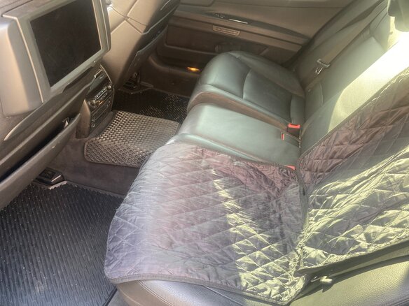 2011 BMW 7 серии Long 750Li xDrive V (F01/F02/F04), чёрный, 1400000 рублей - вид 17