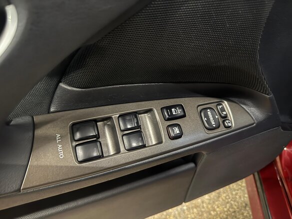 2008 Lexus IS 250 II Рестайлинг, красный, 1300000 рублей - вид 16