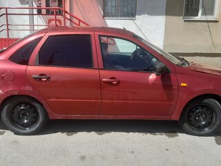 2012 Lada (ВАЗ) Granta I, красный, 330000 рублей, вид 2