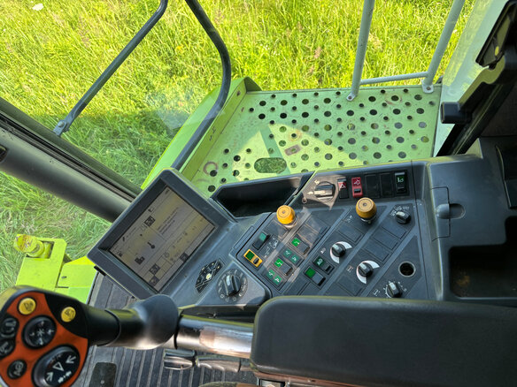 2005 Claas Lexion 480, зелёный, 6843382 рублей - вид 13