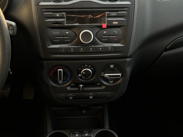 2024 Lada (ВАЗ) Granta I Рестайлинг, серебристый, 1095000 рублей - вид 5