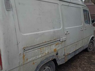 1988 Mercedes-Benz T1, белый, 250000 рублей, вид 3