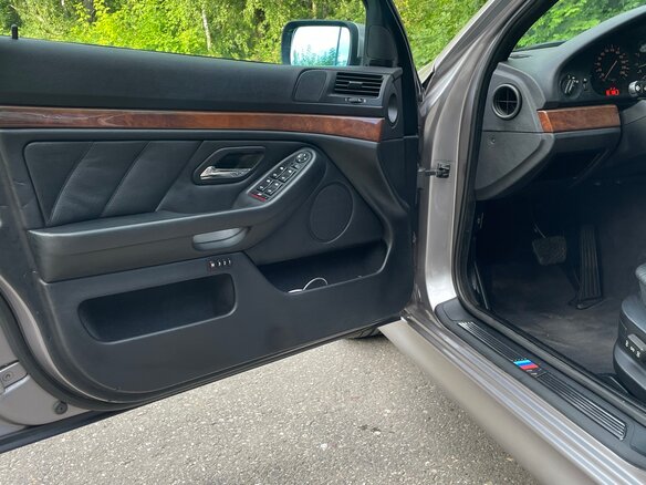2000 BMW 5 серии 525i IV (E39) Рестайлинг, серебристый - вид 25