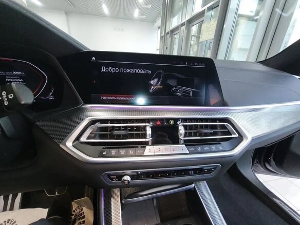 2022 BMW X5 30d IV (G05/G18), чёрный, 6500000 рублей - вид 28
