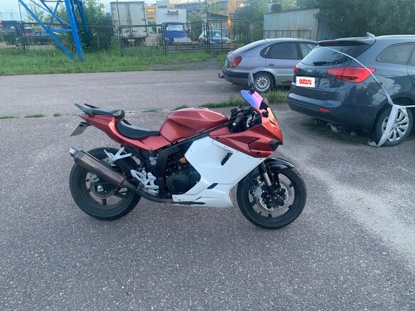 2012 Hyosung Comet GT250, красный, 235000 рублей - вид 4