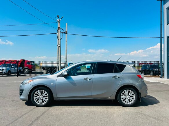 2012 Mazda 3 II (BL) Рестайлинг, серебристый, 929000 рублей - вид 3