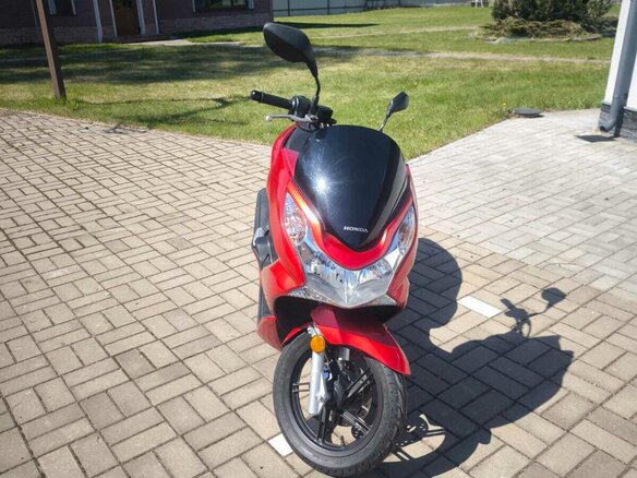 2014 Honda PCX 150, красный, 300000 рублей - вид 5