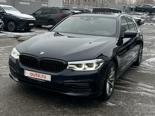 2019 BMW 5 серии 520d VII (G30/G31/G38), синий, 3699900 рублей, вид 3