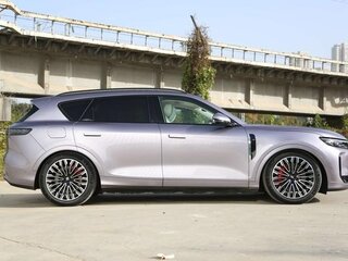 2025 Voyah Free+ I Рестайлинг 2, фиолетовый, 6195000 рублей, вид 4