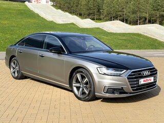 2020 Audi A8 Long 60 TFSI e IV (D5), чёрный, 6900000 рублей, вид 2