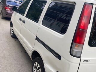 2005 Toyota Town Ace III, белый, 850000 рублей, вид 5
