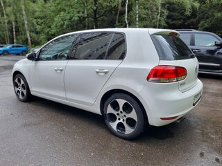 2012 Volkswagen Golf VI, белый, 1250000 рублей, вид 5