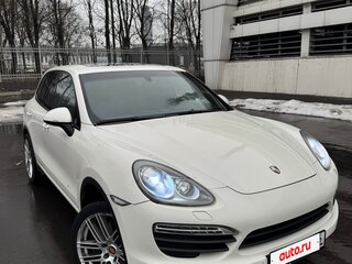 2010 Porsche Cayenne S II (958), белый, 2595000 рублей, вид 2