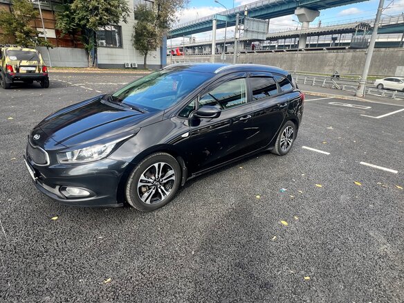 2013 Kia Ceed II, чёрный, 990000 рублей - вид 1