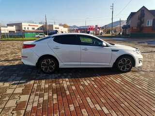 2015 Kia Optima III Рестайлинг, белый, 1510000 рублей, вид 3