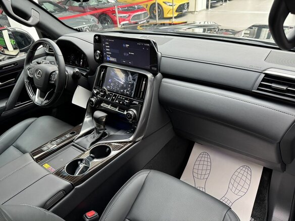 2026 Lexus LX 600 IV, чёрный, 21490000 рублей - вид 31