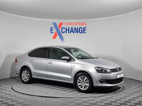 2013 Volkswagen Polo V, серебристый, 709000 рублей, вид 3