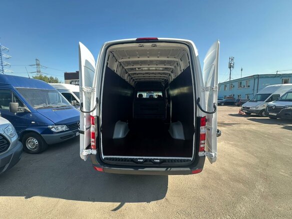 2016 Mercedes-Benz Sprinter, белый, 2800000 рублей - вид 14