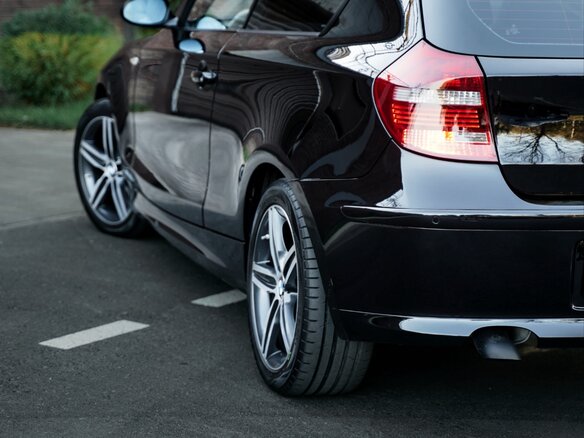 2008 BMW 1 серии 120d I (E81/E82/E87/E88) Рестайлинг, чёрный, 1200000 рублей - вид 14