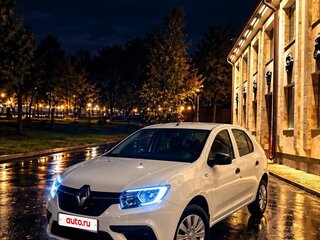 2018 Renault Logan II Рестайлинг, белый, 399000 рублей, вид 1