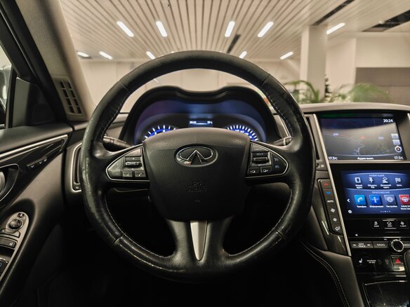 2015 Infiniti Q50 I, чёрный, 1520000 рублей - вид 14