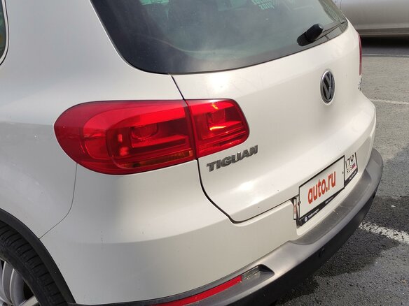2013 Volkswagen Tiguan I Рестайлинг, белый, 2300000 рублей - вид 10