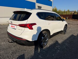 2021 Hyundai Santa Fe IV Рестайлинг, белый, 3700000 рублей, вид 3