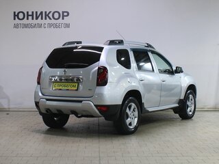 2017 Renault Duster I Рестайлинг, серебристый, 1499000 рублей, вид 2