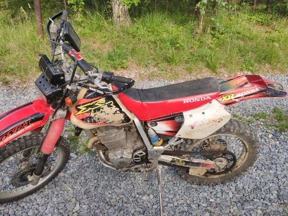 2003 Honda XR 250, красный, 250000 рублей - вид 2