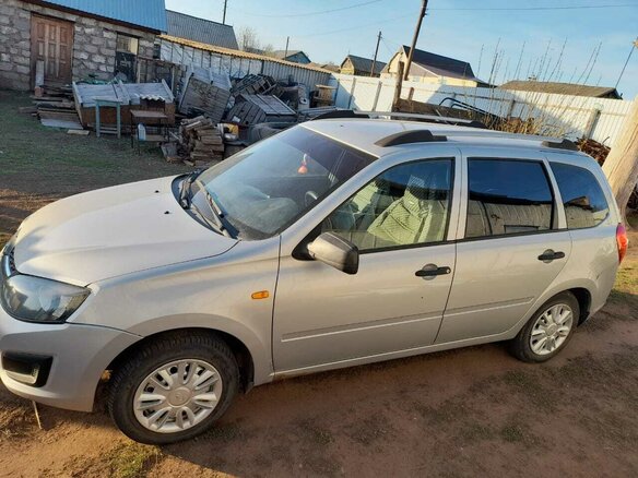 2015 Lada (ВАЗ) Kalina II, серебристый, 510000 рублей - вид 1