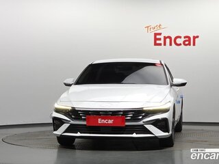 2025 Hyundai Avante VII Рестайлинг, белый, 2190000 рублей, вид 1