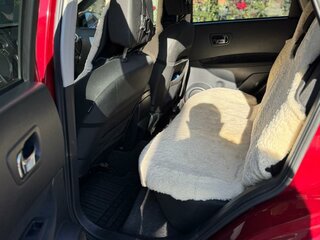 2010 Nissan Qashqai I Рестайлинг, красный, 930000 рублей, вид 1