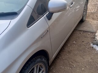 2012 Toyota Prius III Рестайлинг (XW30), серый, 1250000 рублей, вид 2