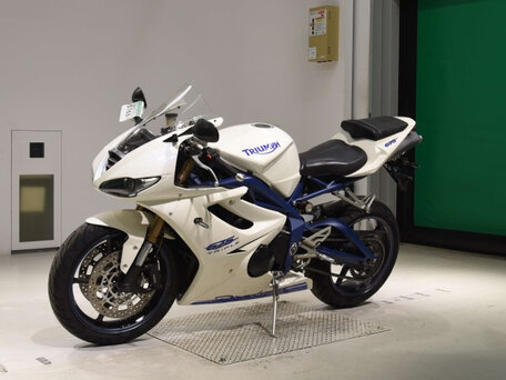 2010 Triumph Daytona 675, белый, 600000 рублей, вид 4