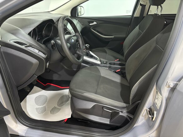 2011 Ford Focus III, серый, 620000 рублей - вид 8