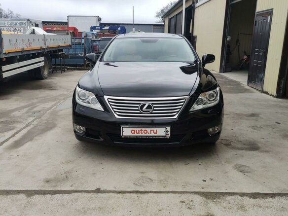 2010 Lexus LS Long 460 L IV Рестайлинг, чёрный, 2200000 рублей - вид 2