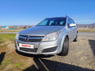 2007 Opel Astra H Рестайлинг, серебристый, 290000 рублей, вид 2