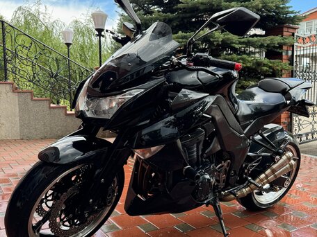 2011 Kawasaki Z 1000, чёрный, 750000 рублей, вид 5