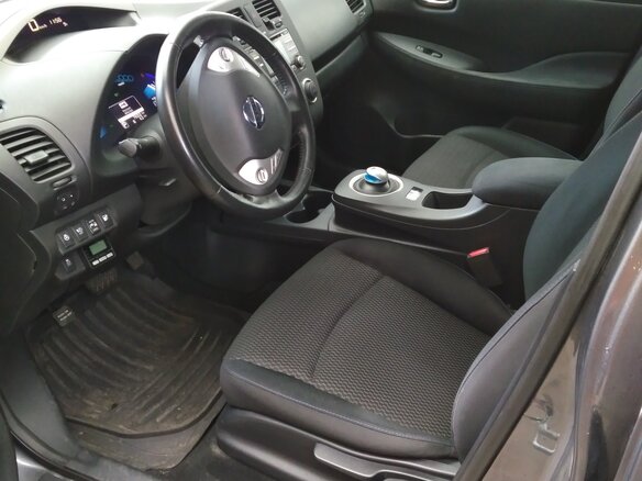2014 Nissan Leaf (EM57) I (ZE0/AZE0), серый - вид 5