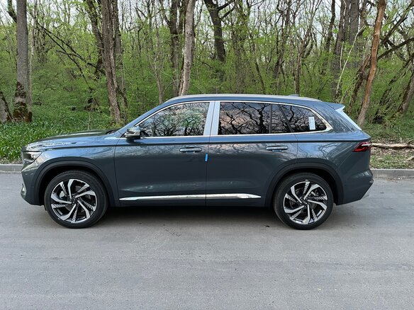 2023 Geely Monjaro (Xingyue L) I, серый, 3630000 рублей - вид 6
