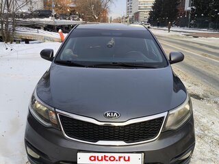 2015 Kia Rio III Рестайлинг, серый, 1055000 рублей, вид 3