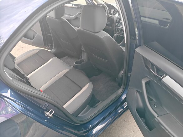 2017 Skoda Rapid I, синий, 1250000 рублей - вид 16